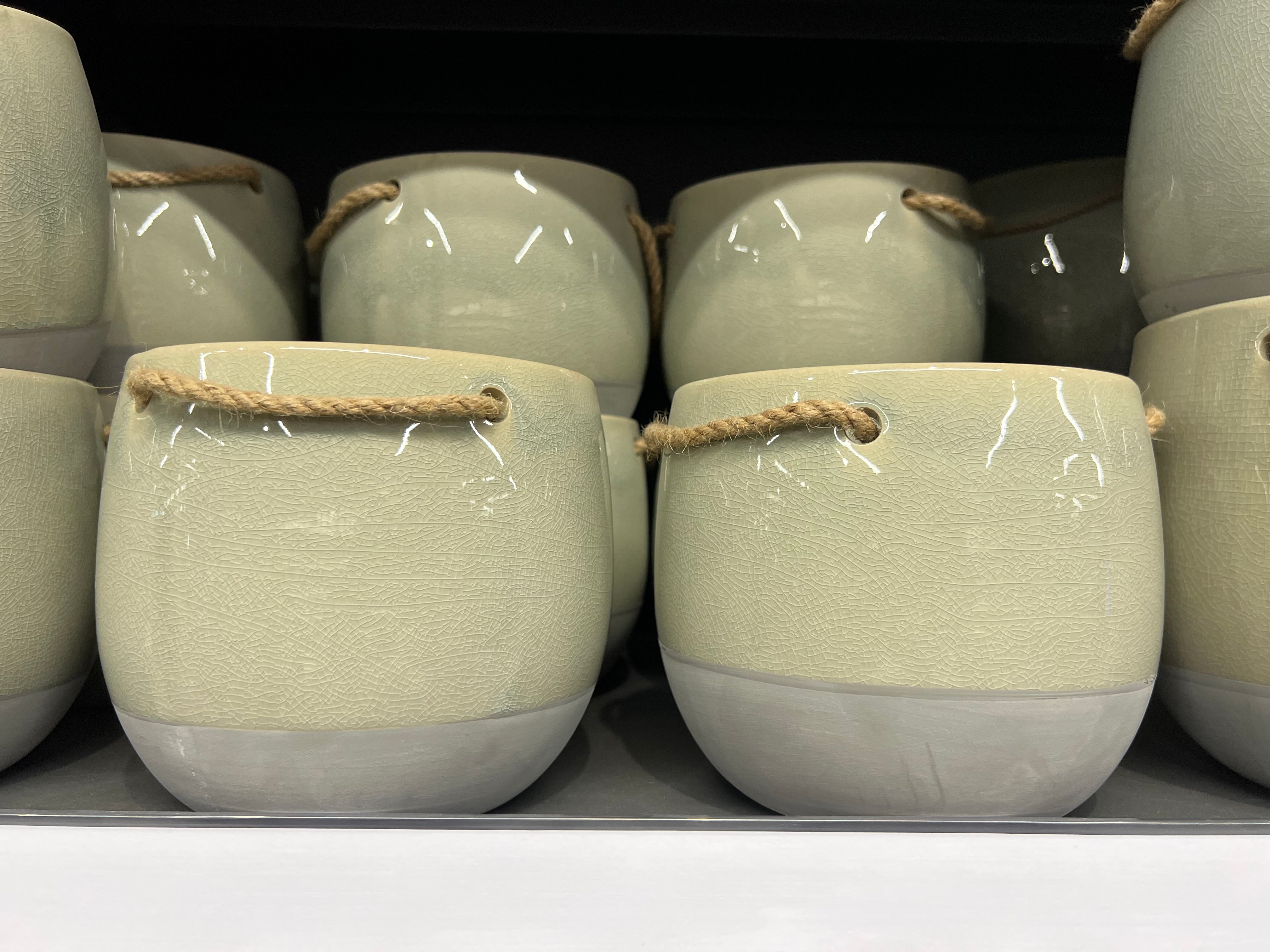 Ceramic Hanging Pot – Elegant & Space-Saving Design