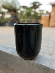 Glossy Black & White Smooth Ceramic Pot – 20cm x 24cm